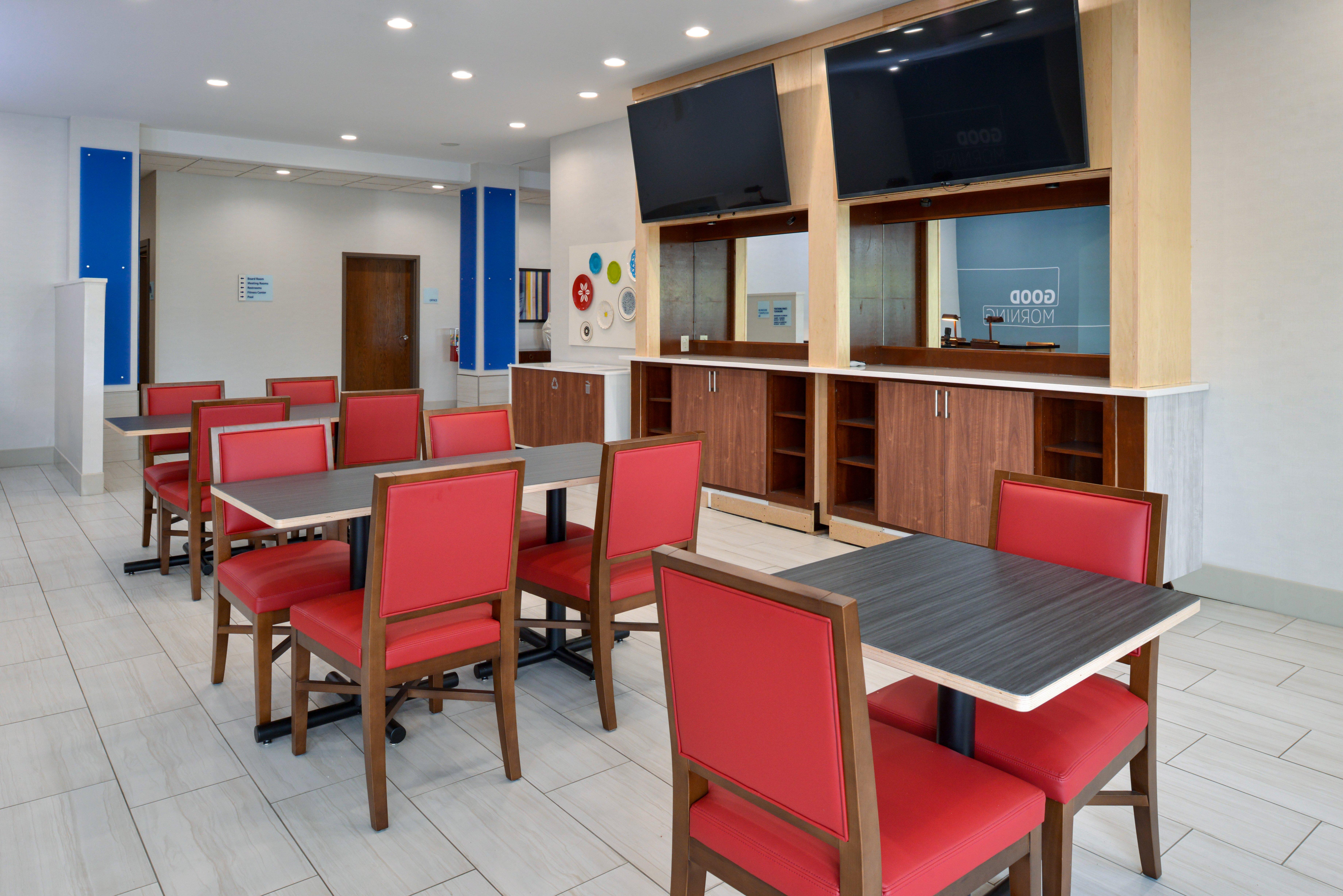 Holiday Inn Express & Suites Pueblo By Ihg מראה חיצוני תמונה