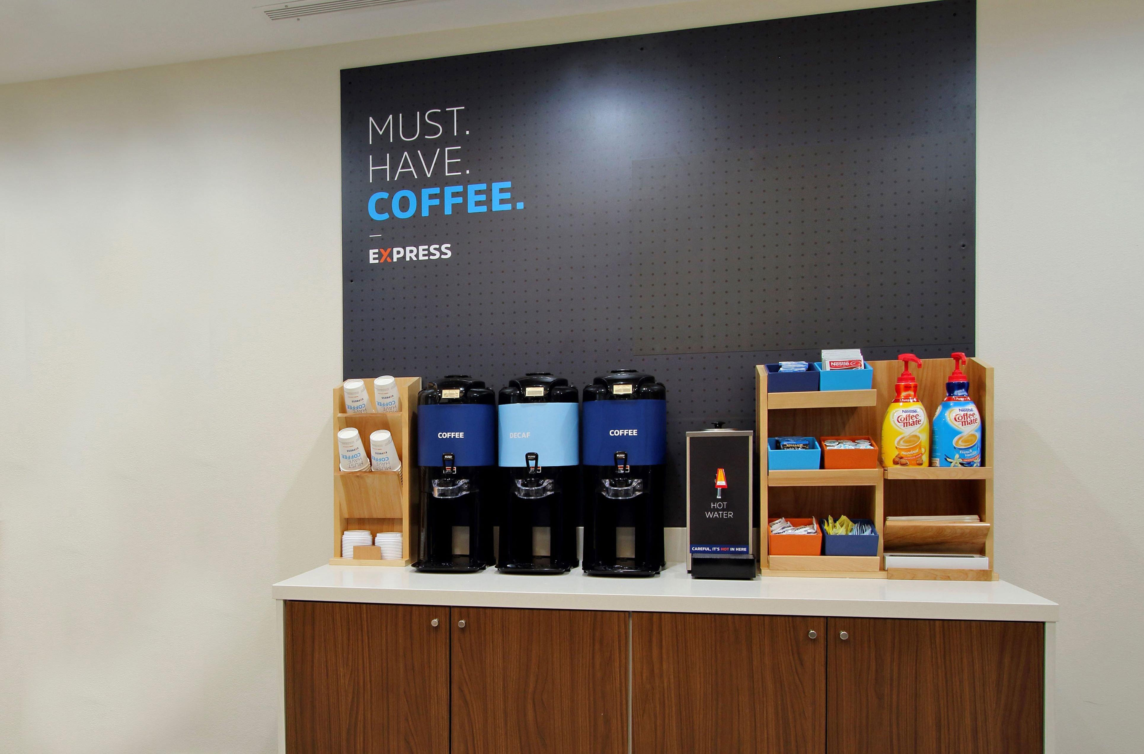 Holiday Inn Express & Suites Pueblo By Ihg מראה חיצוני תמונה