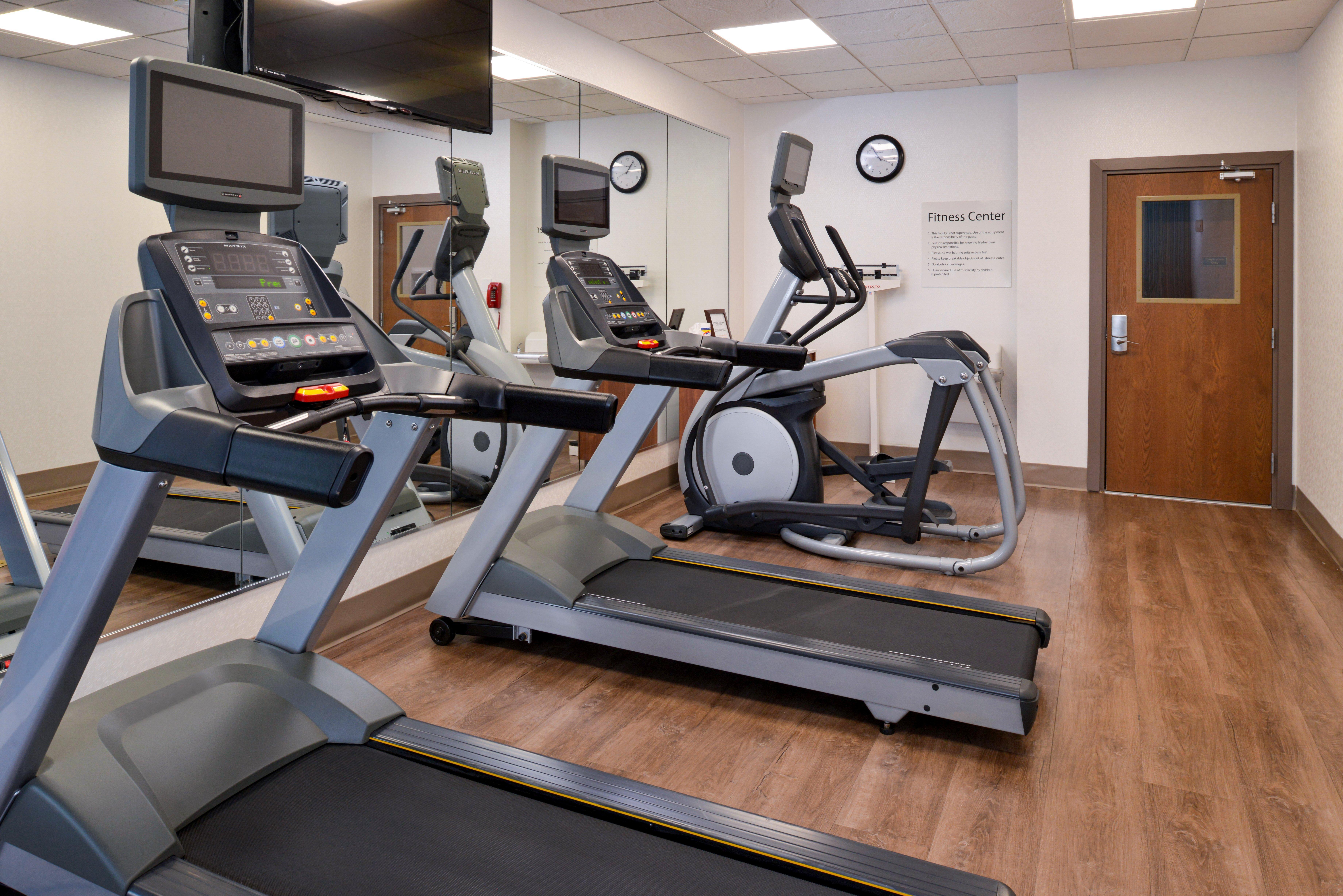 Holiday Inn Express & Suites Pueblo By Ihg מראה חיצוני תמונה