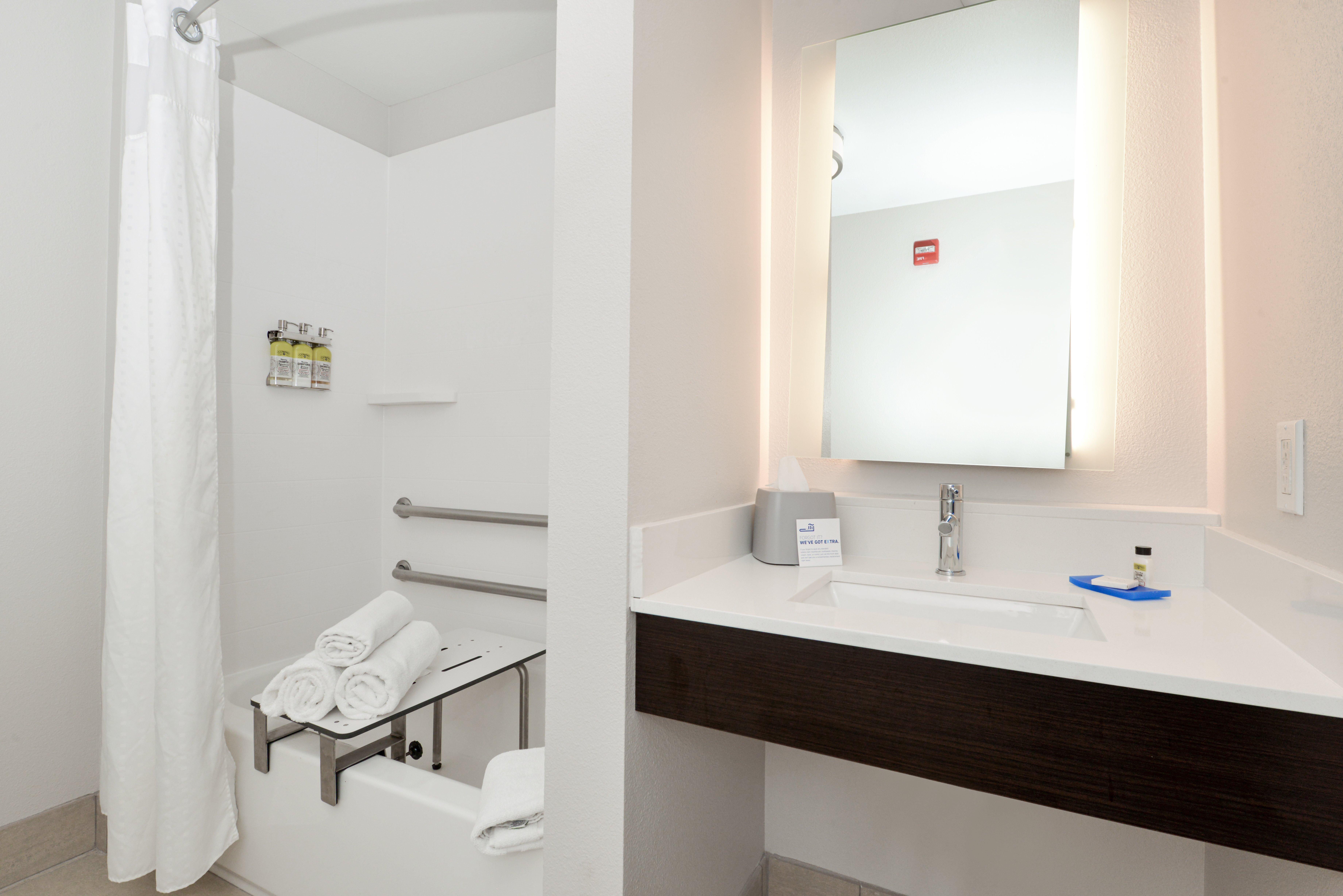Holiday Inn Express & Suites Pueblo By Ihg מראה חיצוני תמונה