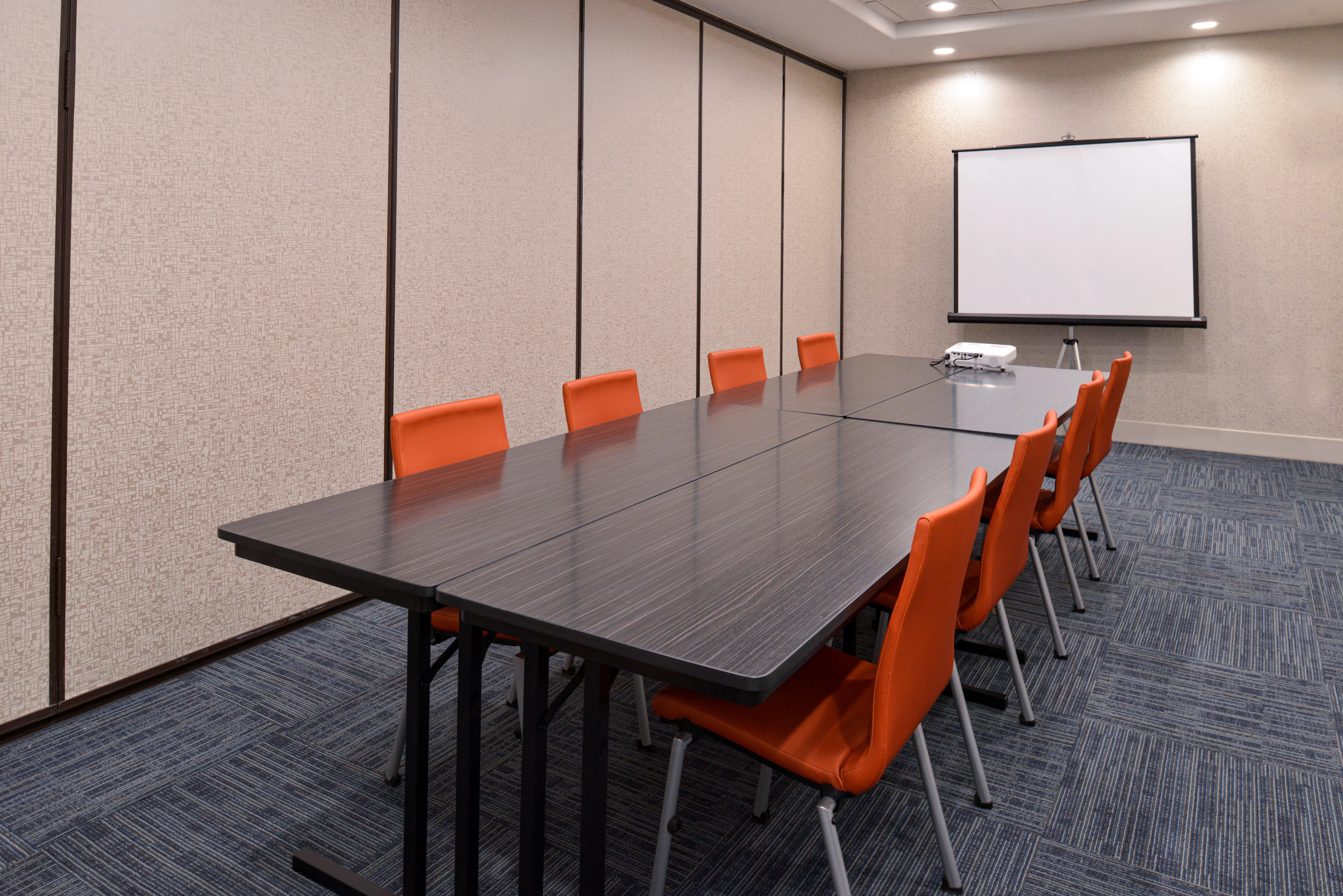Holiday Inn Express & Suites Pueblo By Ihg מראה חיצוני תמונה