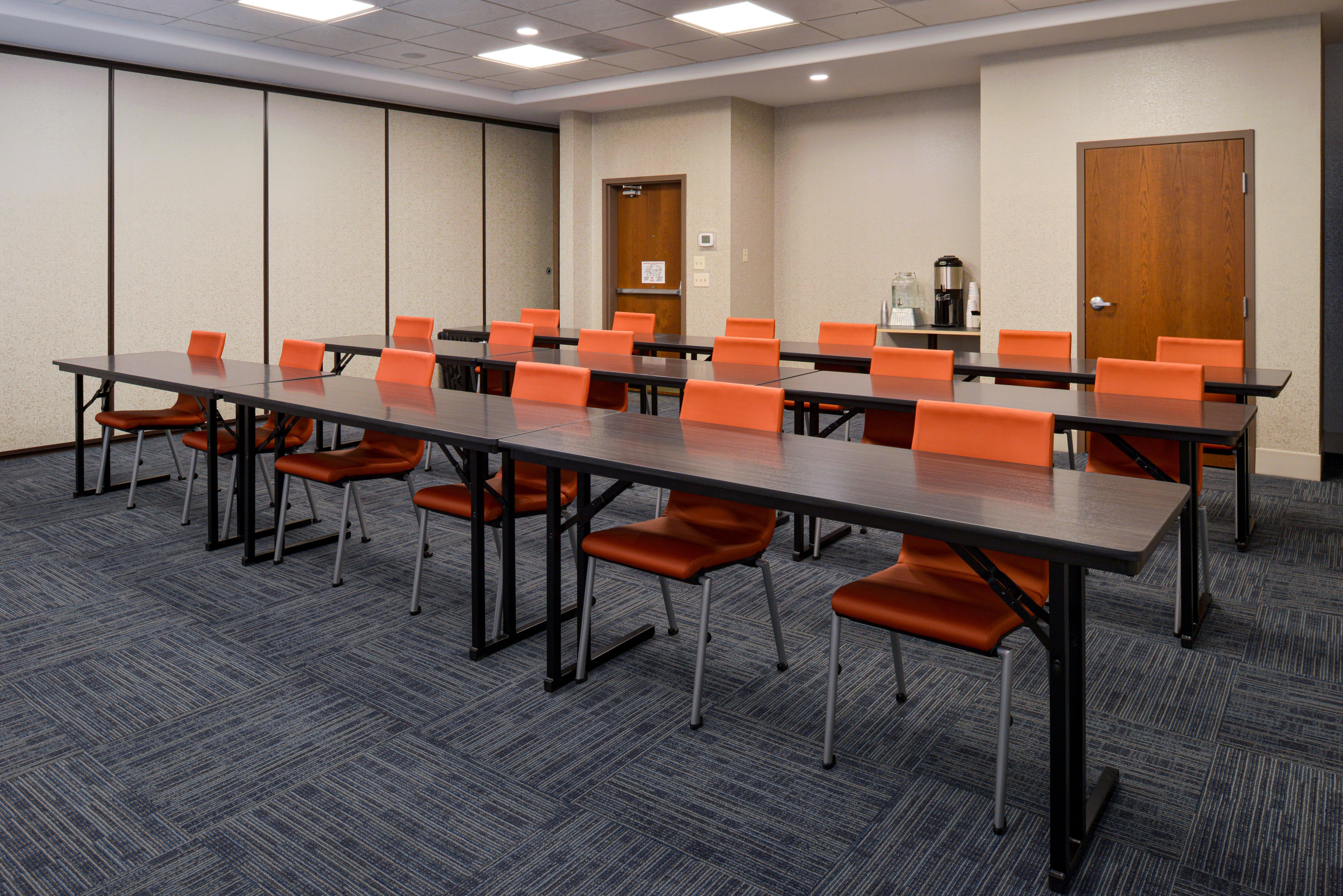Holiday Inn Express & Suites Pueblo By Ihg מראה חיצוני תמונה